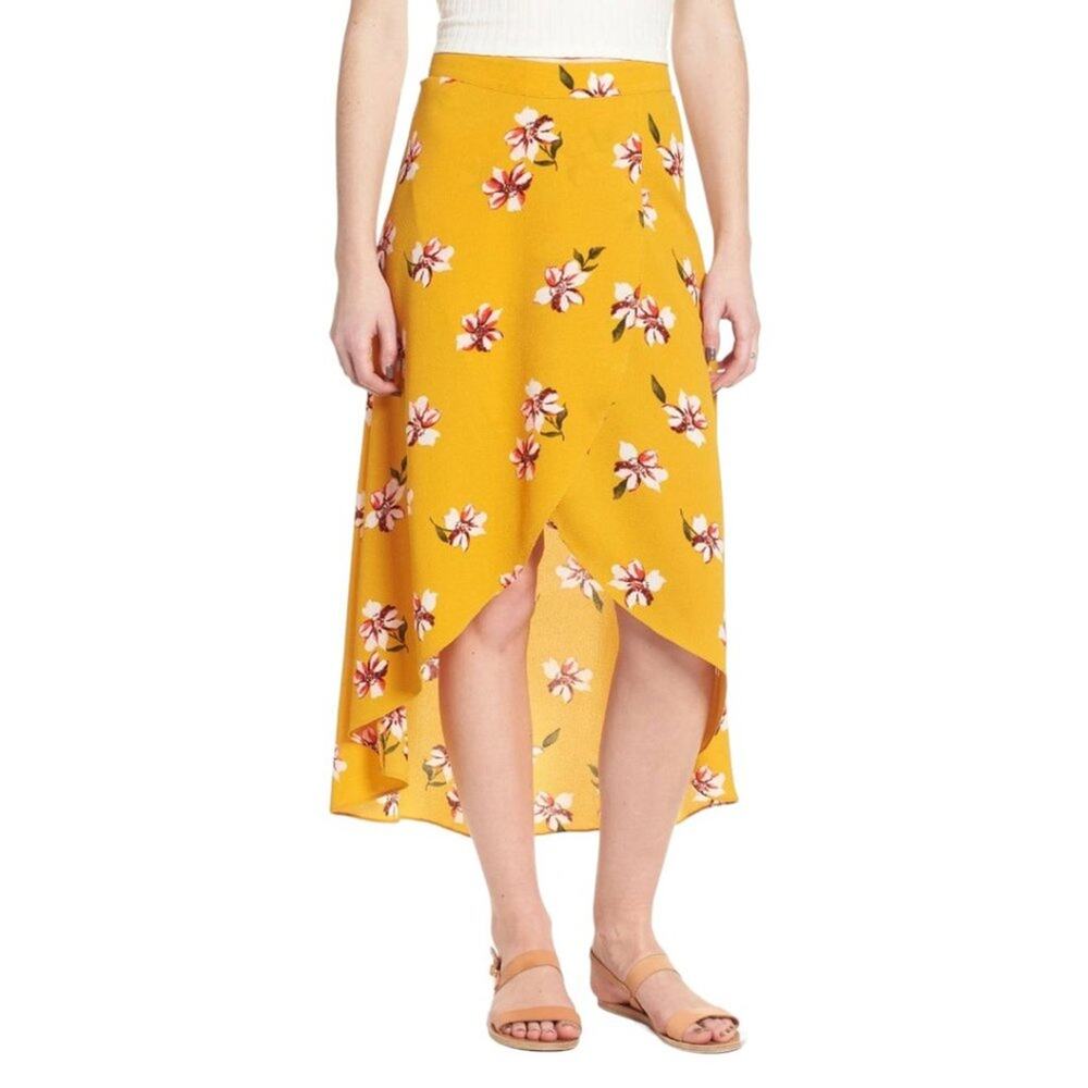 Soprano Floral Surplice Skirt Mustard Yellow Size XS NWOT